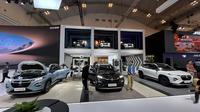 Suzuki Fronx menghiasi booth Suzuki di GIIAS 2025. (Liputan6.com/Septian Pamungkas)