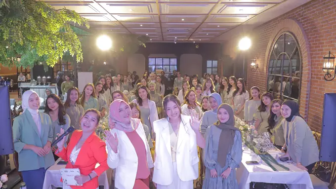 Pentingnya Merawat Kecantikan dan Kesehatan Kulit dari Dalam, Temukan Caranya di Sido Muncul Natural Sari Kunyit Plus X Fimelahood