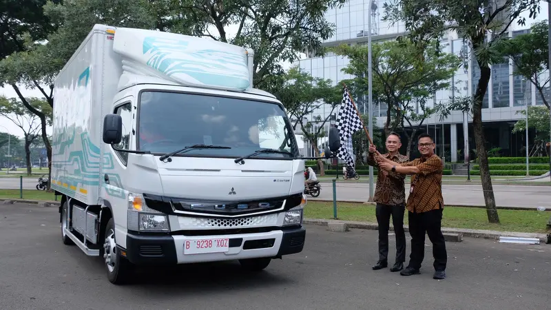 KTB Melanjutkan Pengujian Truk Listrik eCanter di Indonesia (Ist)