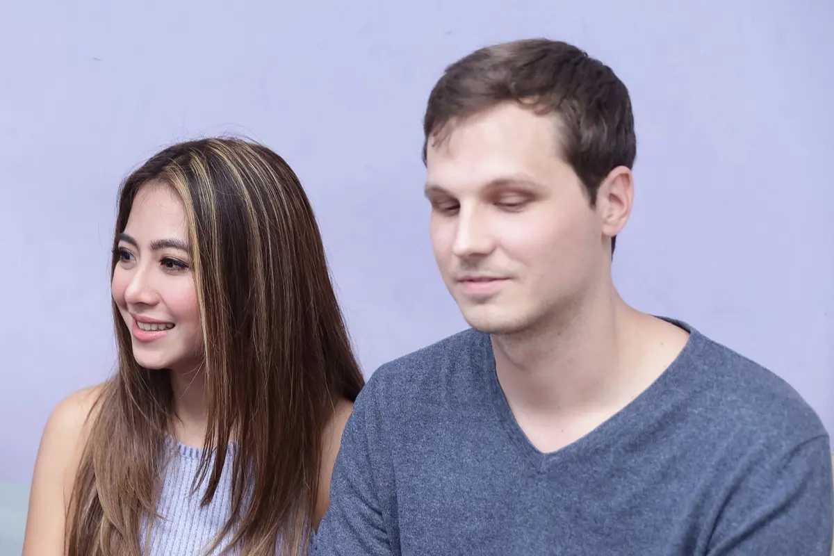 Nadia Vega dan Sultan Yaar Yorik Dozy