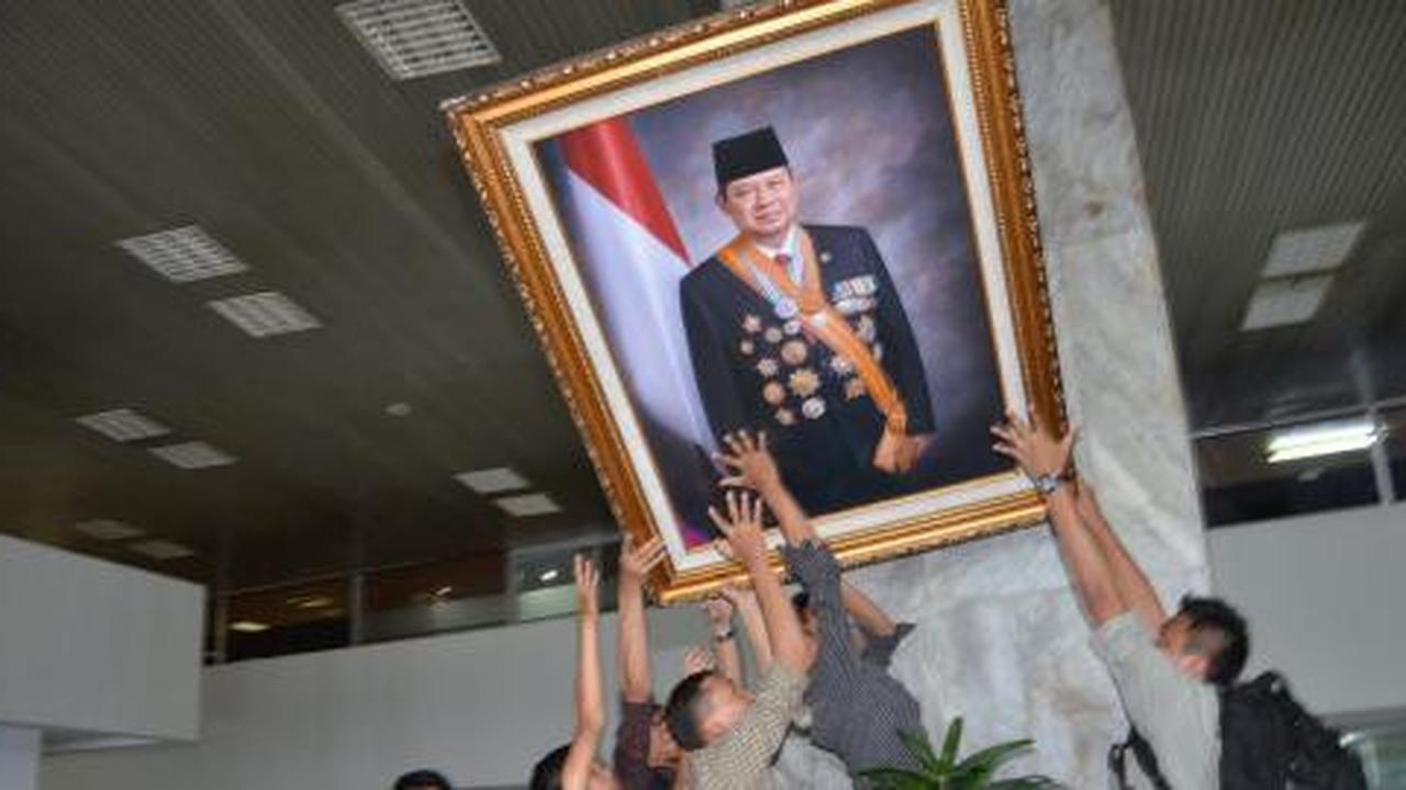 Pramono: Mahasiswa harus hormati presiden