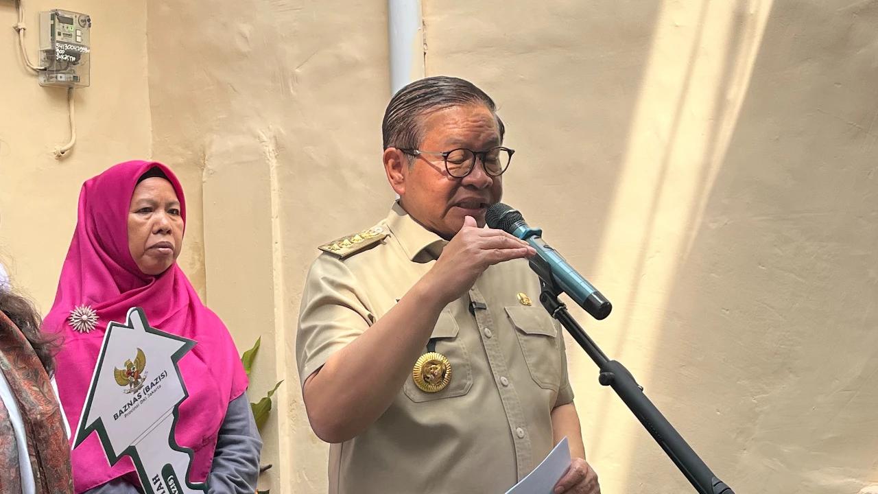 Pramono Perintahkan Penindakan Tegas Jukir Liar di Monas