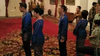 Putra Presiden ke-6 RI SBY, Agus Yudhoyono dan Ibas menghadiri open house Presiden Jokowi di Istana  Negara (Liputan6.com/ Septian Deny)