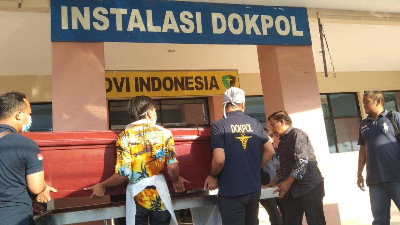 Hal ini Sahroni sampaikan lantaran, Komisi III tidak ingin Polri kembali ‘terjebak’ dalam pengusutan kasus yang berlarut-larut, seperti yang pernah terjadi sebelumnya<br>