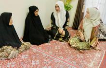 Momen Haru Istri Gubernur Aceh Melayat ke Rumah Sales Mobil Dibunuh Prajurit TNI AL, Pelukan jadi Pengobat Hati&nbsp;Istri&nbsp;Almarhum