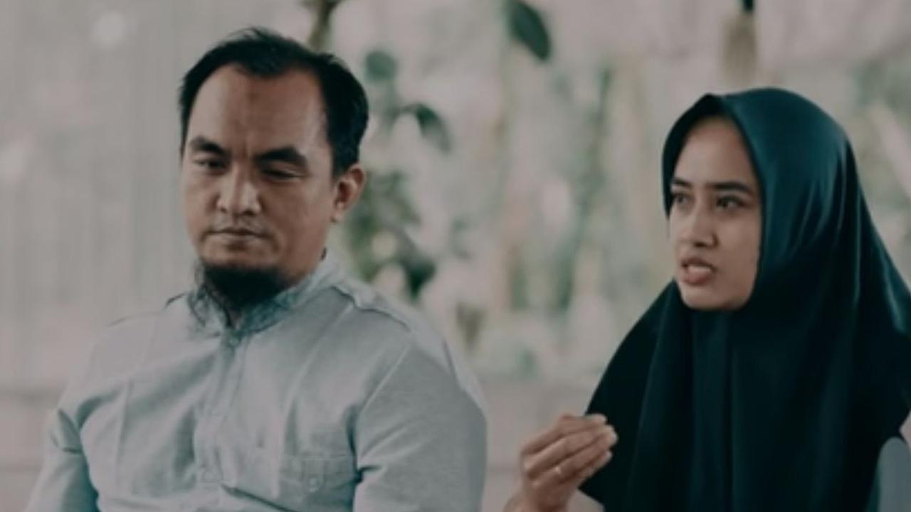 "Sudah jalan Allah sepertinya kami menerima ujian ini hampir berdekatan," kata Rendro saat dikutip dari akun YouTube Pecah Telur, Jumat (13/10).