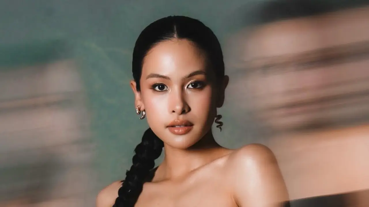 Maudy Ayunda saat Premier Film Para Perasuk