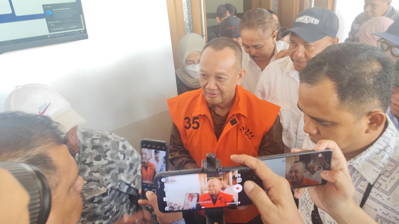 Eks Sekretaris MA Nurhadi Nilai Dakwaan Jaksa Mengambang, Minta Hakim Batalkan Tuduhan Gratifikasi & TPPU