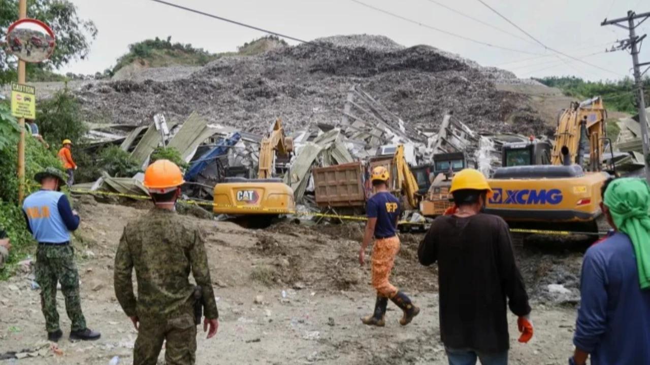Gunung Sampah Longsor di Filipina, Enam Orang Tewas dan Puluhan Hilang