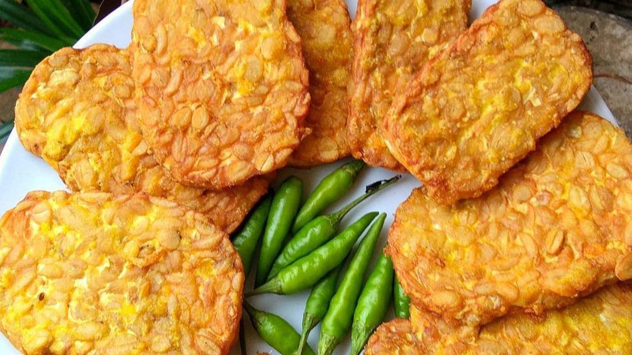 Trik Adonan Tepung untuk Tempe Goreng Gurih dan Antialot