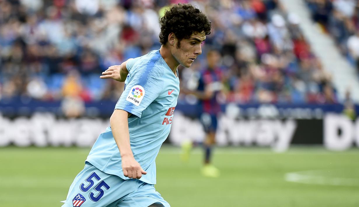 6. Sergio Camello (Atletico Madrid) - Pemain berusia 19 tahun ini mampu menunjukkan kemampuannya untuk mencetak banyak gol. Sergio Camello diprediksi bakal menjadi penyerang andal Atletico Madrid di masa depan. (AFP/Jose Jordan)