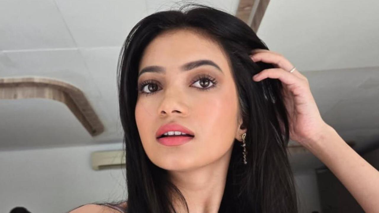 Ratu Sofya Tampil Elegan dengan Kecantikan Natural di Berbagai Momen, Penuh Pesona