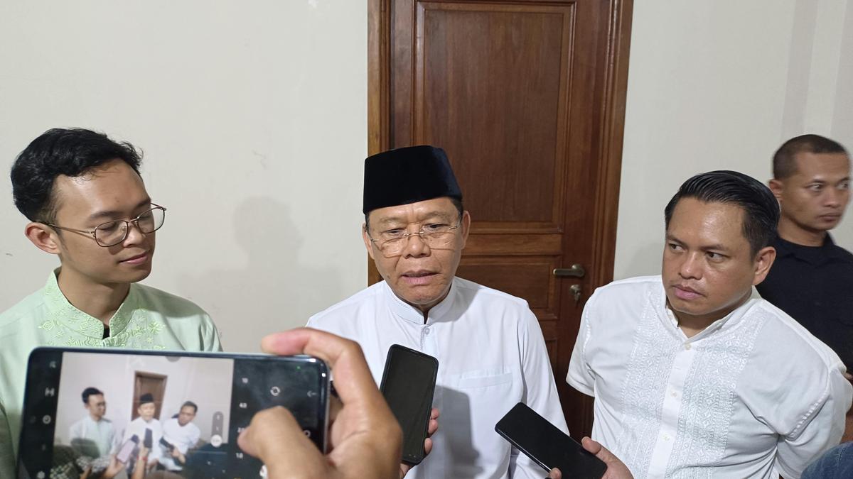 Ketua Umum PPP Muh Mardiono dan Ketua DPW PPP Sulsel Ilham Ari Fauzi Amir Uskara di Gowa. (merdeka.com/ihwan fajar).