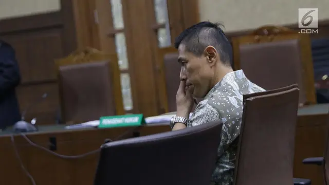 Bos Grup Tjokro Jalani Sidang Dakwaan Kasus Suap di Krakatau Steel