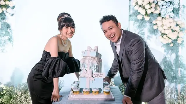 Gilang Dirga dan Adiezty Fersa. (Foto: Instagram/adieztyfersa)