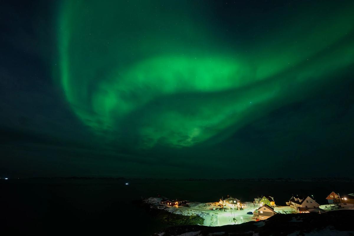FOTO: Keindahan Menakjubkan Aurora Borealis di Langit Greenland