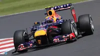 Webber: GP Silverstone Seperti `Russian Roullete'