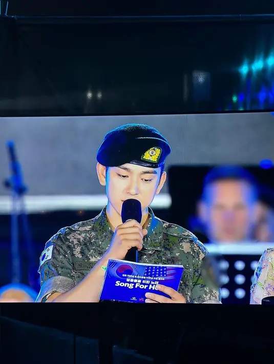 Dalam menjalani kewajibannya sebagai warga negara Korea Selatan, Jinyoung juga diketahui sangat aktif dalam mengikuti acara-acara di tempat wajib militer. (Foto: Instagram/ jinyoung_0922jy)