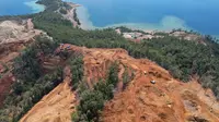 Perusahaan tambang melakukan eksploitasi hutan di Konawe Utara.(Liputan6.com/Ahmad Akbar Fua)