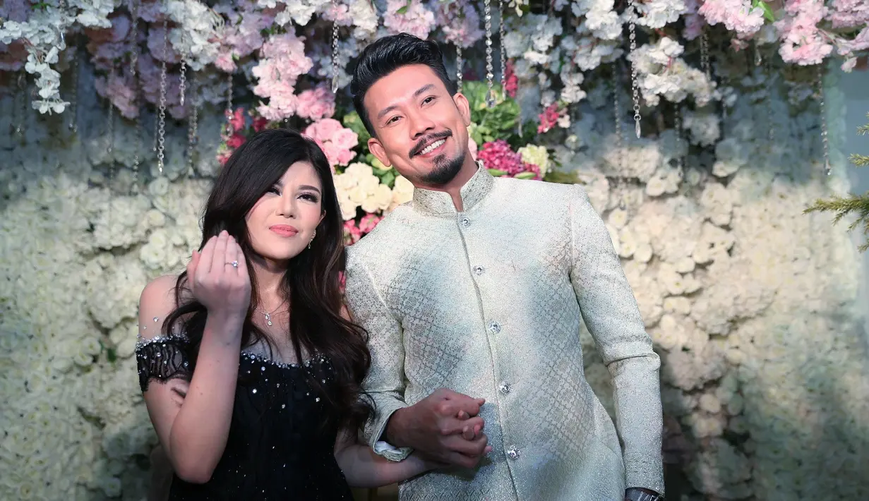 Denny Sumargo dan Dita Soedarpo