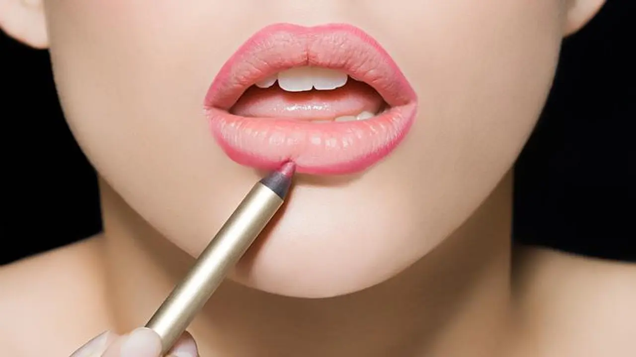 Ternyata, Ini Bentuk Bibir Wanita yang Sangat Disukai oleh Pria