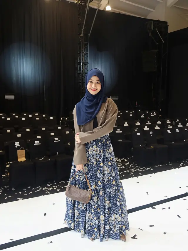 Potret Adiba Khanza Istri Egy Maulana Pakai Rok/via Instagram @adiba.knza