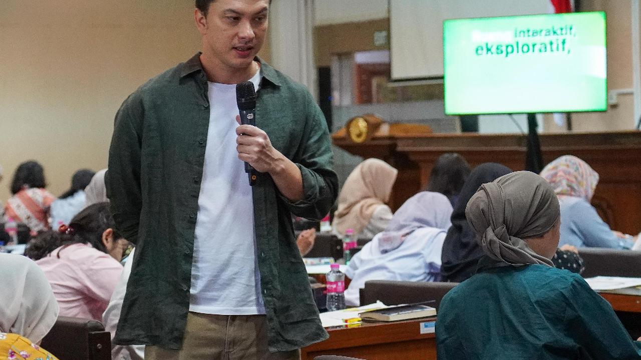 Nicholas Saputra
