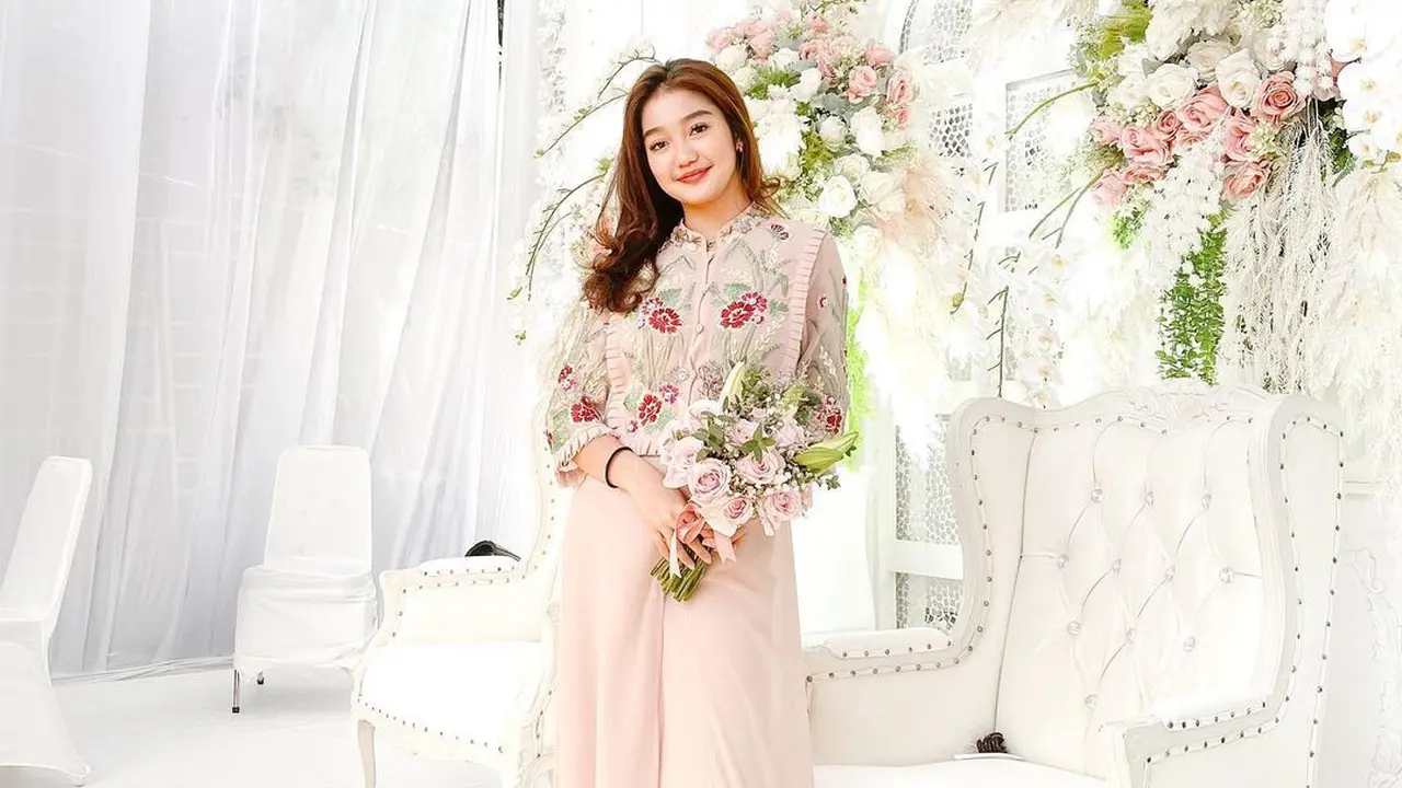 Sebut Belum Putus dari Thariq Halilintar, Ini 6 Potret Chandrika Chika Artis TikTok