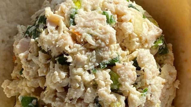 Kelaguen salah satu kuliner khas Mariana Utara