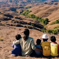 Bukit Wairinding, Sumba, Nusa Tenggara Timur. (Sumber Foto: yofayuandira/Instagram) 