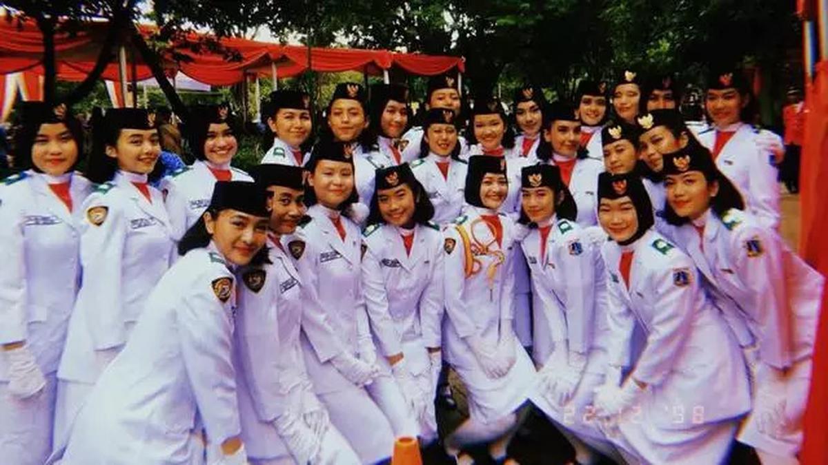 5 Potret Lawas Ghina Raihanah Kekasih Izzat Assegaf Jadi Paskibra DKI Jakarta, Cantik Natural Curi Perhatian