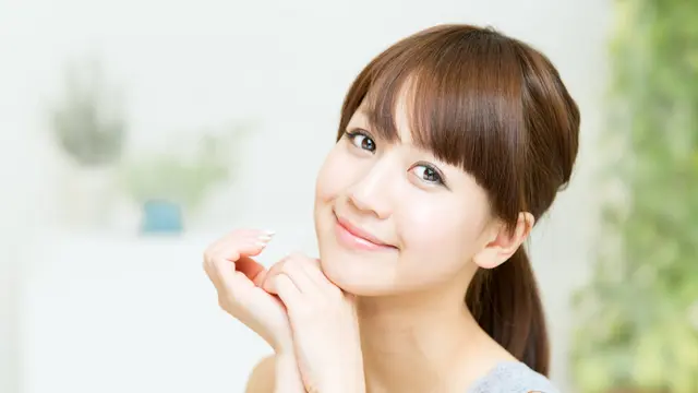 Perubahan Hormon Mempengaruhi Kondisi Kulit, Bagaimana Melakukan Perawatan yang Tepat?