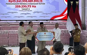 Disaksikan Prabowo, Satgas PKH Serahkan Rp 13,24 Triliun ke Negara