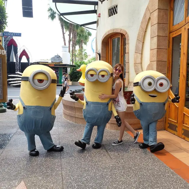 Jennifer Eve saat di Singapura (Foto: Instagram/@jennifereve99)