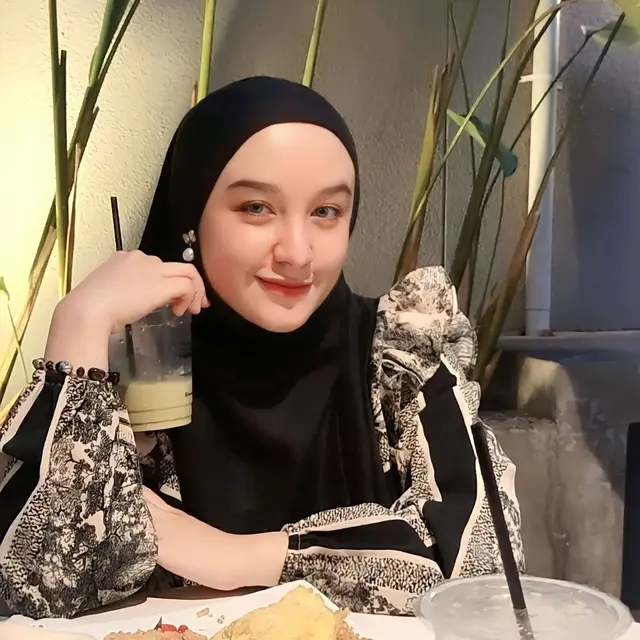 6 Potret Hersa Rahayu Istri Rizki DA Sebelum Menikah, Lepas Masa Lajang di Usia 22