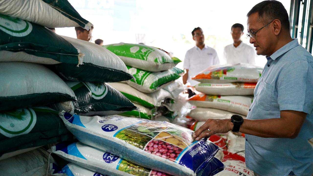Direktur Utama Pupuk Indonesia, Rahmad Pribadi dalam acara “Rembuk Tani” di Madiun, Jawa Timur, Kamis (19/9/2024).