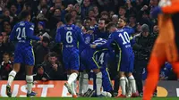 Chelsea menang 4-0 atas Juventus pada laga kelima Grup H Liga Champions di Stamford Bridge, Rabu (24/11/2021) dini hari WIB. (AFP/Adrian Dennis)
