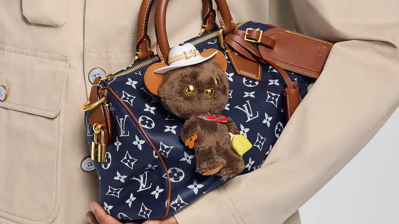 Penggemar Gantungan Tas Bertemu dengan Gantungan Tas Mewah Louis Vuitton