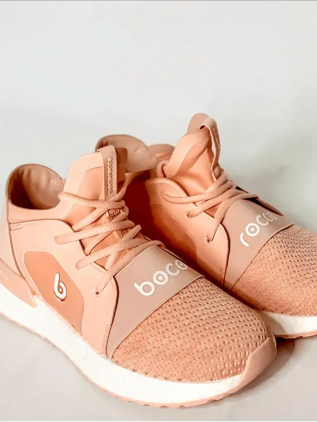 [Fimela] Sepatu Olahraga Bocorocco