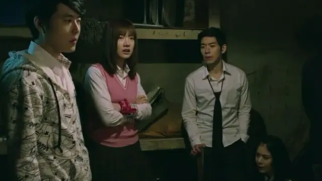 Zombie School (2014)