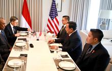 Diapit Mayor Teddy & Menlu Sugiono, Prabowo Berhadapan dengan Menhan AS Singgung Perang di Gaza