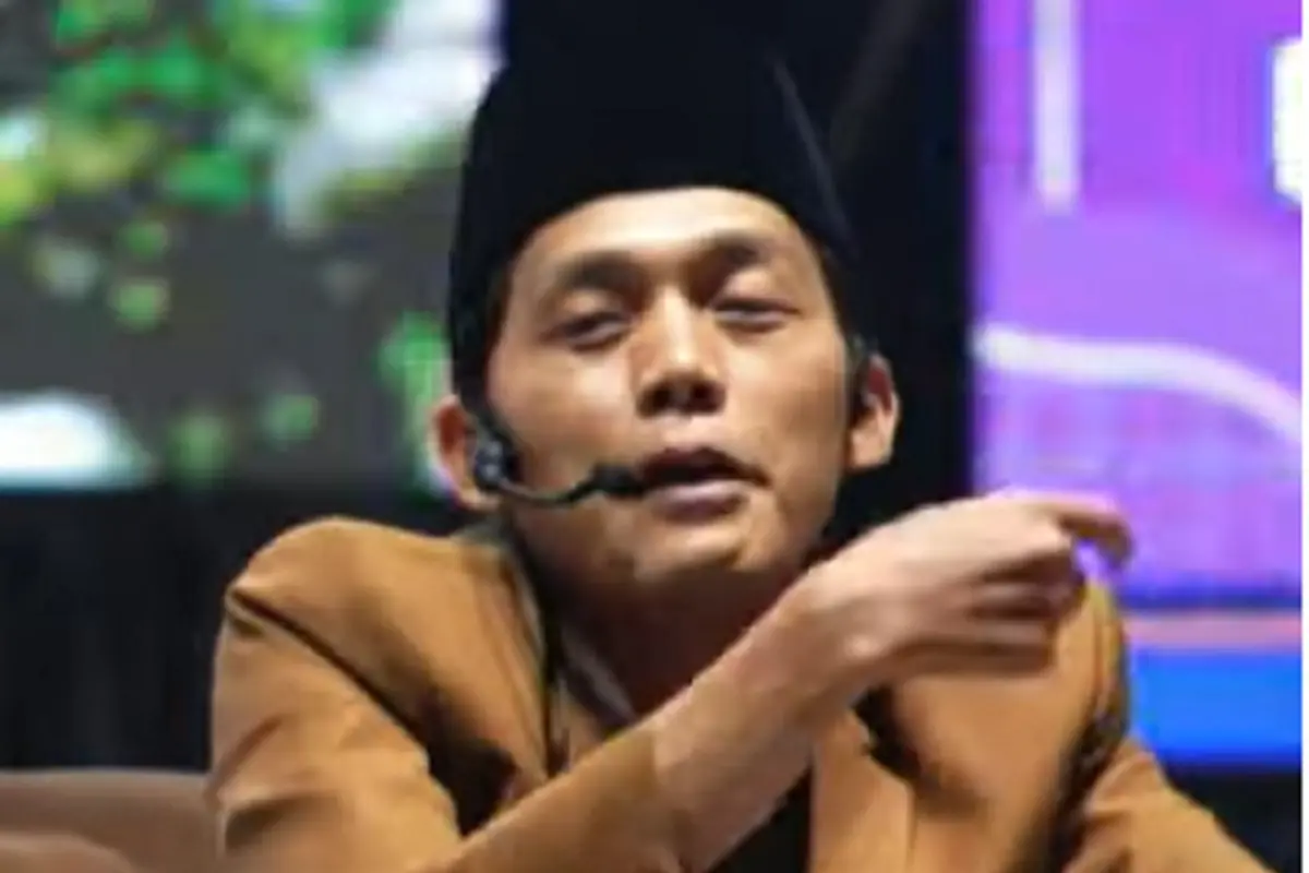 Gus Iqdam (SS: YT Short Gus Iqdam Official)