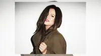 Mabuk Berat, Khloe Kardashian Berciuman dengan Teman Perempuannya