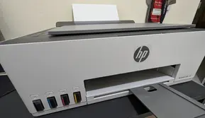 Review HP Smart Tank 580: Printer Multifungsi Hemat Biaya untuk Kebutuhan Cetak Tinggi. (Liputan6.com/ Yuslianson)
