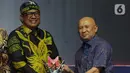 Walikota Bontang Basri Rase penerima Merdeka Award 2023 Bidang Program Inovatif Pendampingan UMKM  di Gedung SCTV Tower, Jakarta, Rabu (30/8/2023). Merdeka Awards adalah Inspirasi Indonesia. Sebuah ajang penghargaan dan apresiasi kepada mereka yang telah memberikan sumbangsih bagi kemajuan negeri dan kemanusiaan. (merdeka.com/Imam Buhori)