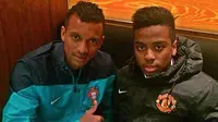Bintang muda Manchester United, Angel Gomes, bersama sepupunya yang juga bintang Portugal, Nani. (Instagram/@angelgomes)