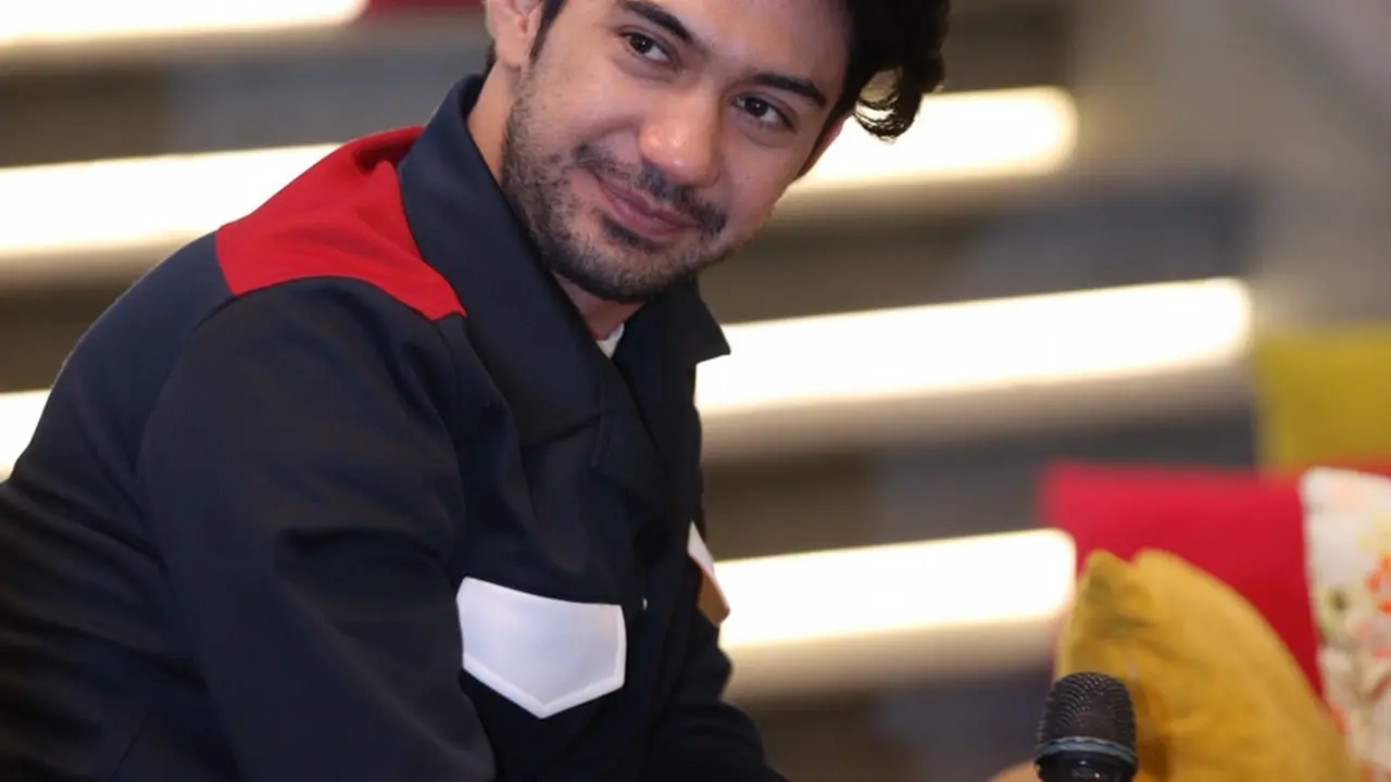 [Bintang] Reza Rahadian