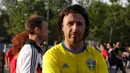 Salah satu yang paling mirip adalah seorang fans yang bergaya menjadi bintang Swedia, Zlatan Ibrahimovic. (Bola.com/Vitalis Yogi Trisna)