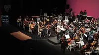 Pasha Ungu tampil di Konser Penutup Vinculos 2018