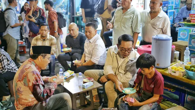 Calon Gubernur Jakarta Ridwan Kamil blusukan.